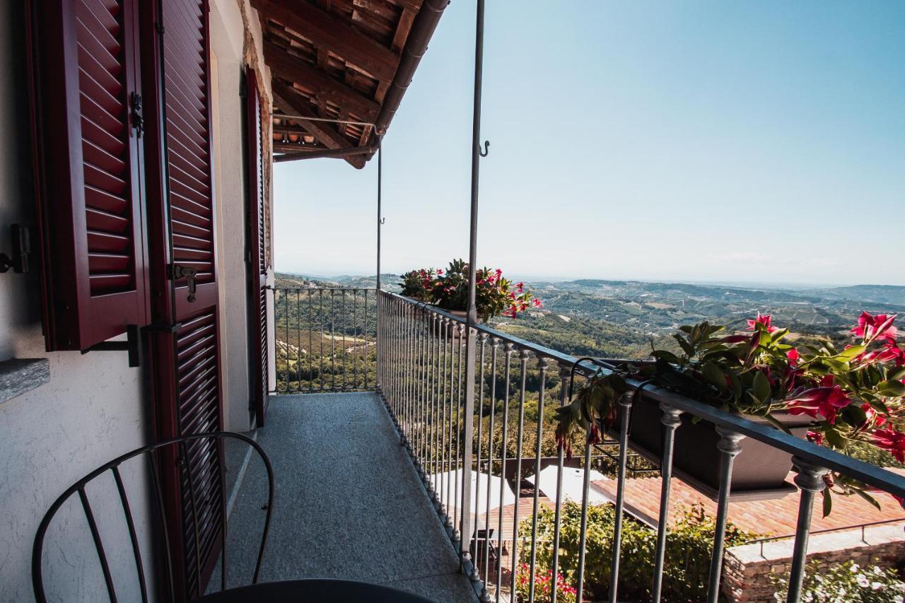 La Rola Hotell Albaretto della Torre Exteriör bild